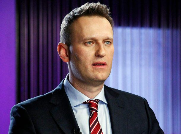 Алексей Навальный не мог сдержать крик от боли в самолете
