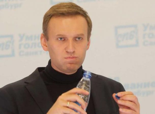 У Алексея Навального - отек мозга. Его состояние критическое
