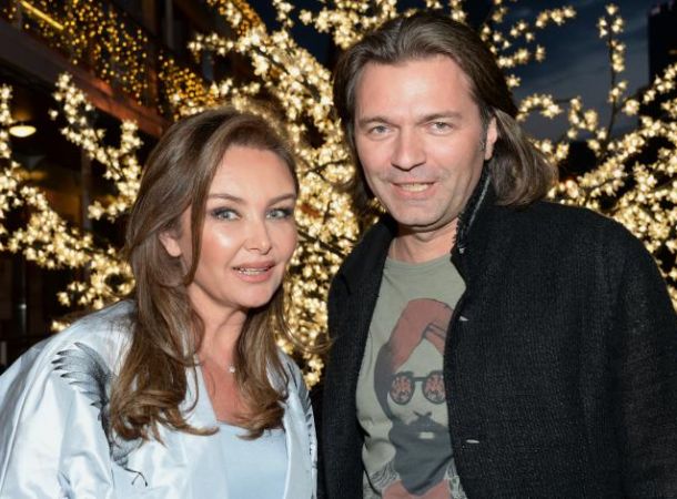 57-летняя жена Дмитрия Маликова выглядит моложе дочери