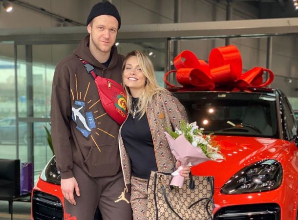 Экс-жена Андрея Григорьева-Апполонова с мужем-баскетболистом показали крошечного сына