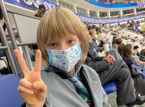 7-летний Саша Плющенко зарабатывает на рекламе в "Инстаграм" миллионы