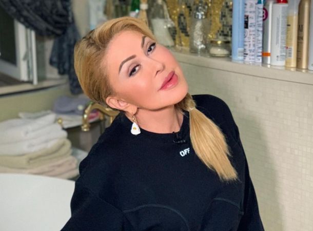 Любовь Успенская представила публике свою новую "дочь"