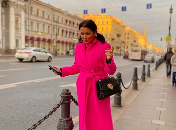 Анна Нетребко вышла на прогулку по Вене после терактов