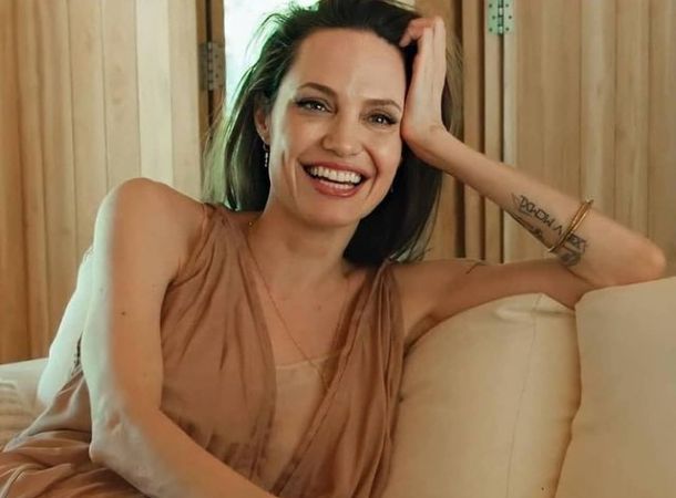 Анджелина Джоли нанесла очередной удар по репутации Брэда Питта
