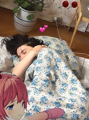 Съехала от мамы: Дочь Ларисы Гузеевой спит на полу на съемной квартире